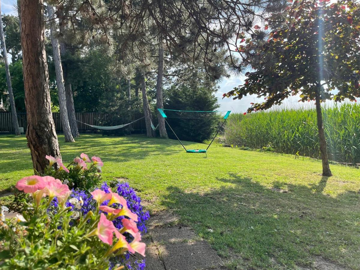 Ferienwohnung Casa Di Bianca - Koezvetlen Vizparti Nyaralo Siófok Exterior foto