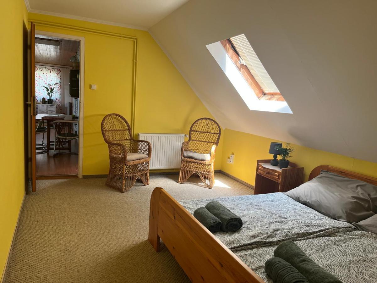 Ferienwohnung Casa Di Bianca - Koezvetlen Vizparti Nyaralo Siófok Exterior foto