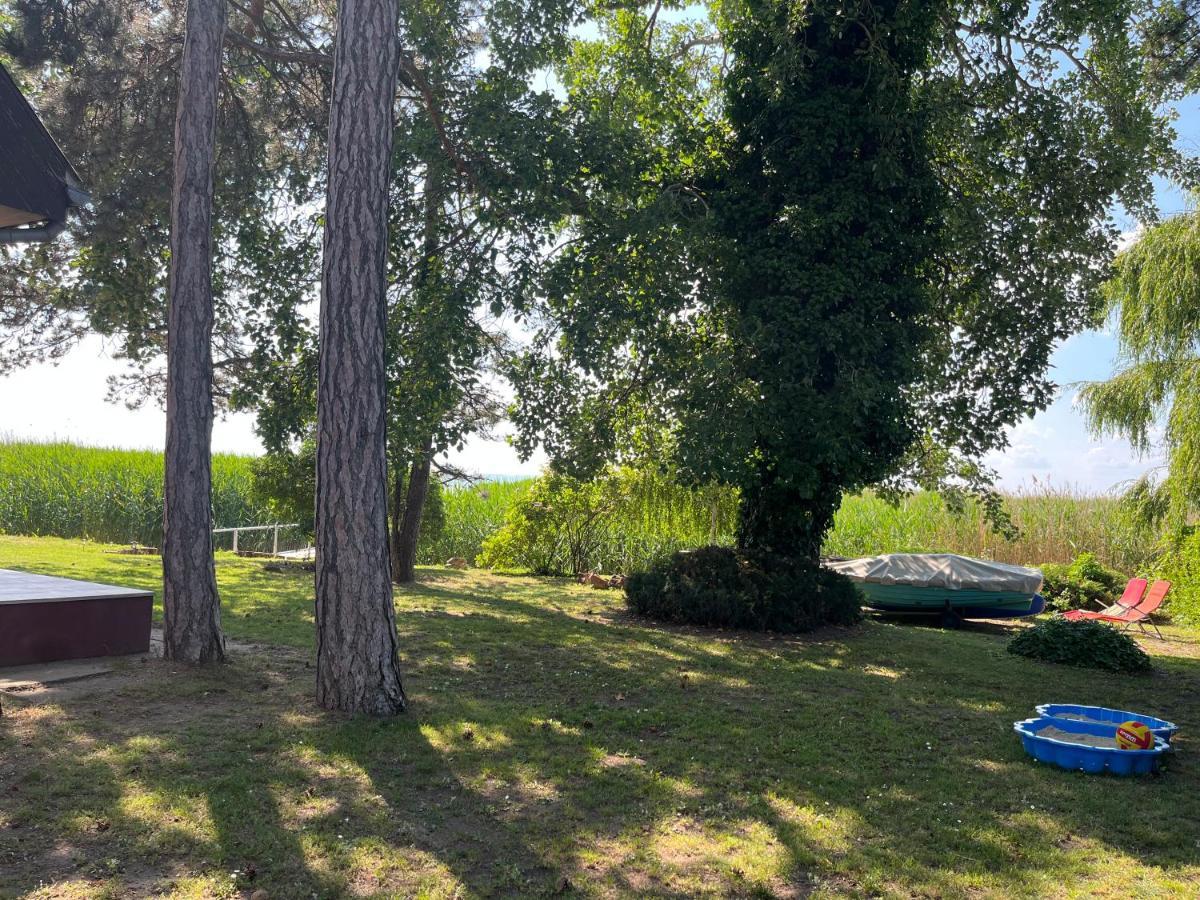 Ferienwohnung Casa Di Bianca - Koezvetlen Vizparti Nyaralo Siófok Exterior foto